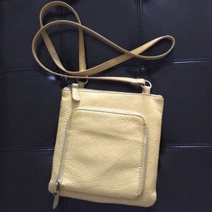 Fossil cross body handbag, in Yellow